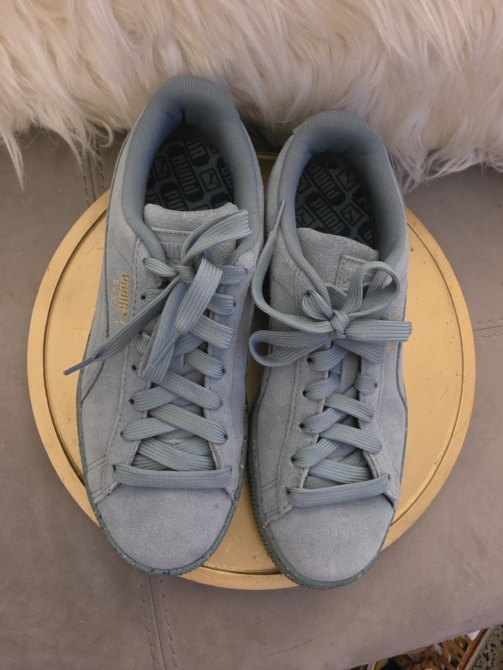 PUMA Suede Low-Top Sneakers in Dusty Blue - Picture 3 of 9